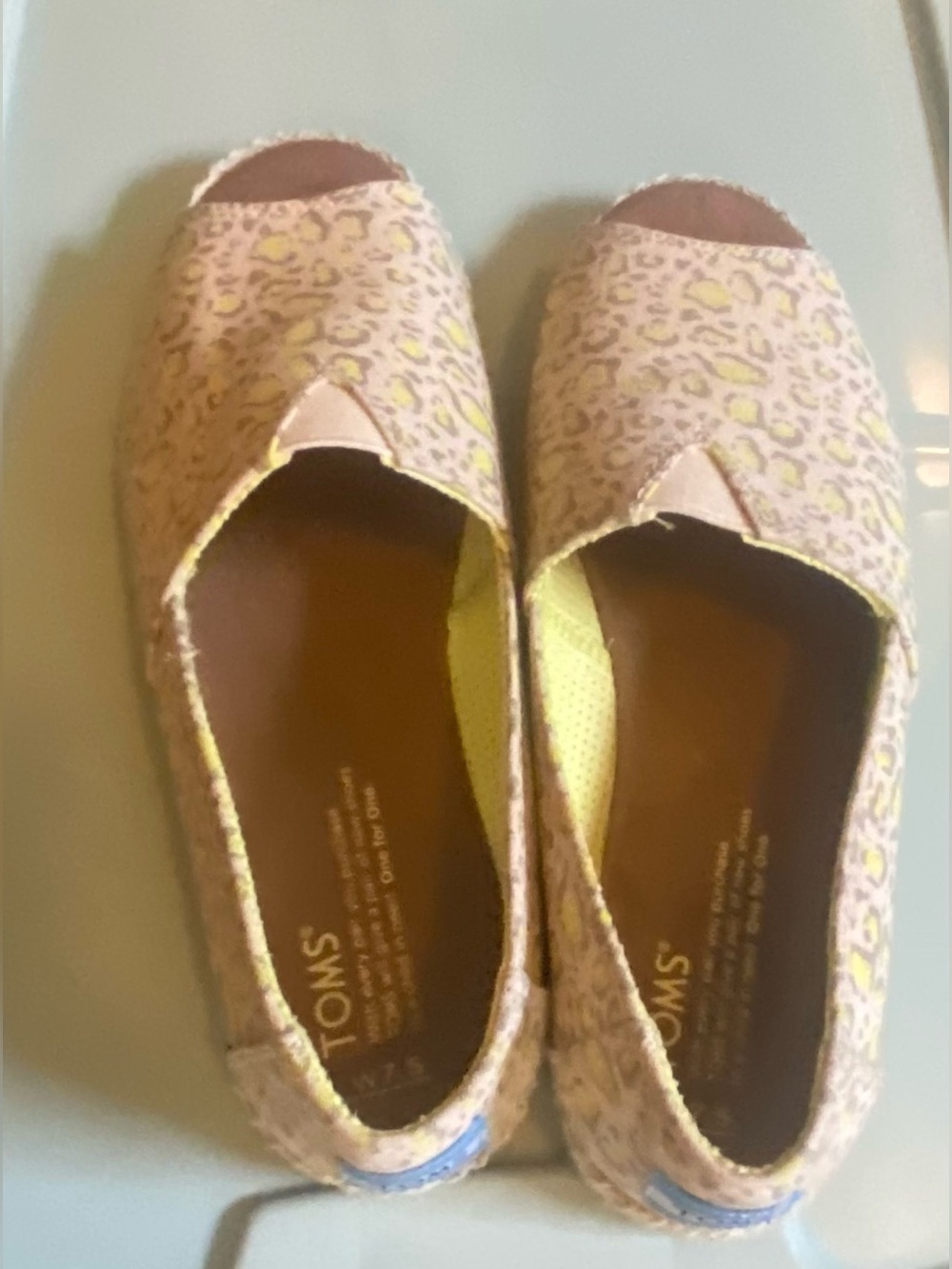 TOMS Alpargata Open Toe Espadrille Sandals Limeade Bobcat Leopard Print
Boho